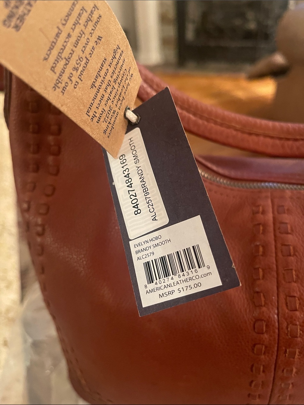 American Eagle Leather Shoulder Bag in Brandy Brown NWT - Picture 4 of 8